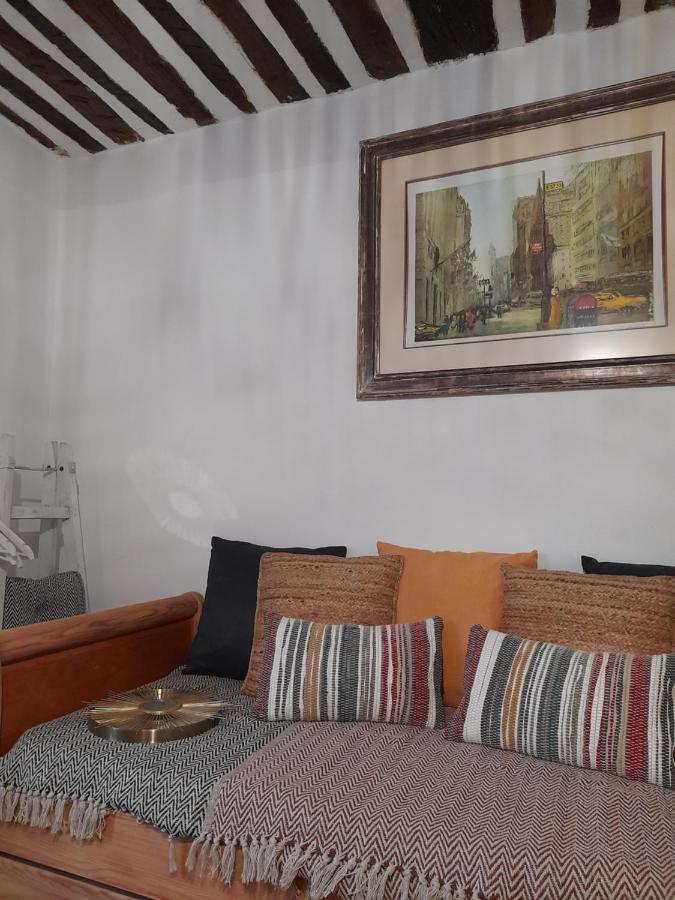 Studio Wanderlust Le Bar-sur-Loup 外观 照片