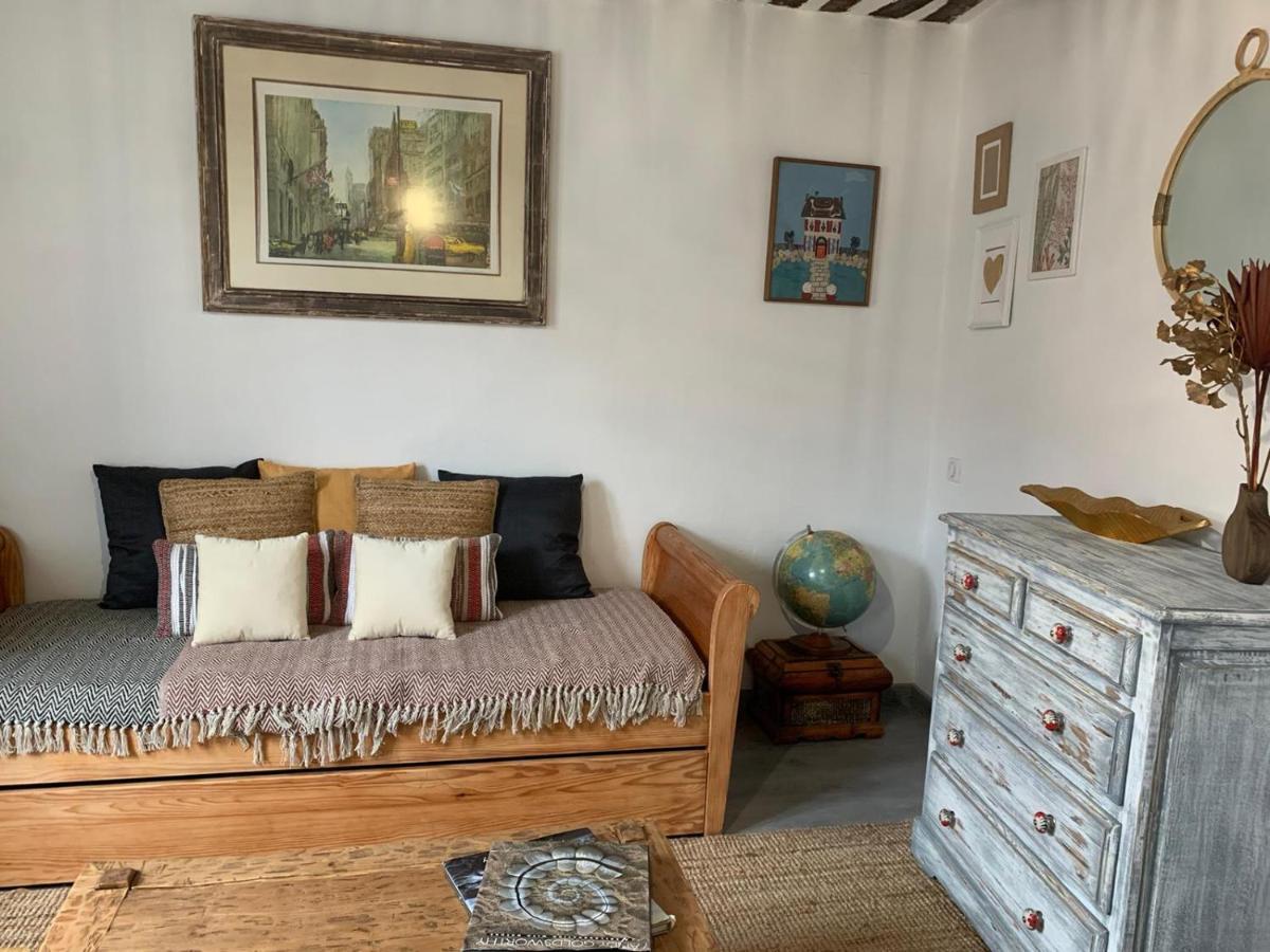 Studio Wanderlust Le Bar-sur-Loup 外观 照片